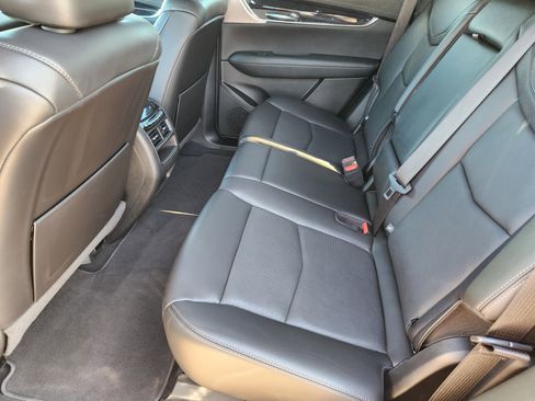 Certified 2023 Cadillac XT5 Premium Luxury w/ Technology Package image 32