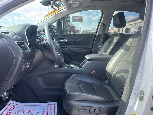 Used 2023 Chevrolet Equinox Premier AWD/4WD image 13