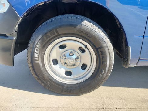 Used 2017 RAM 1500 Tradesman w/ Power & Remote Entry Group image 17