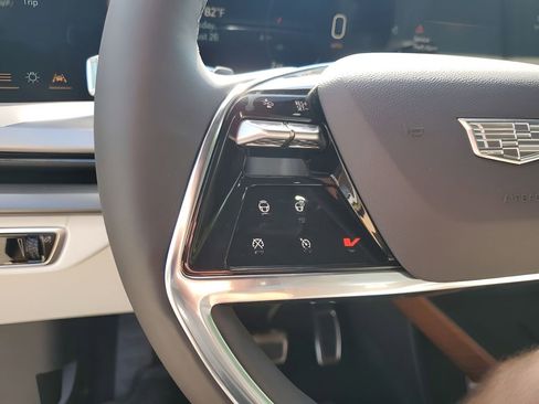 New 2026 Cadillac Vistiq Luxury image 34