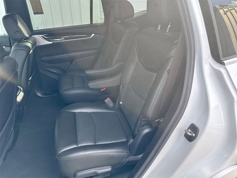 Used 2024 Cadillac XT6 Premium Luxury image 29