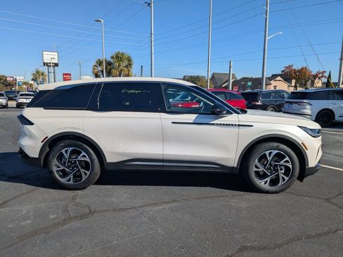 New 2026 Lincoln Nautilus Premier w/ Equipment Group 102A AWD/4WD image 3