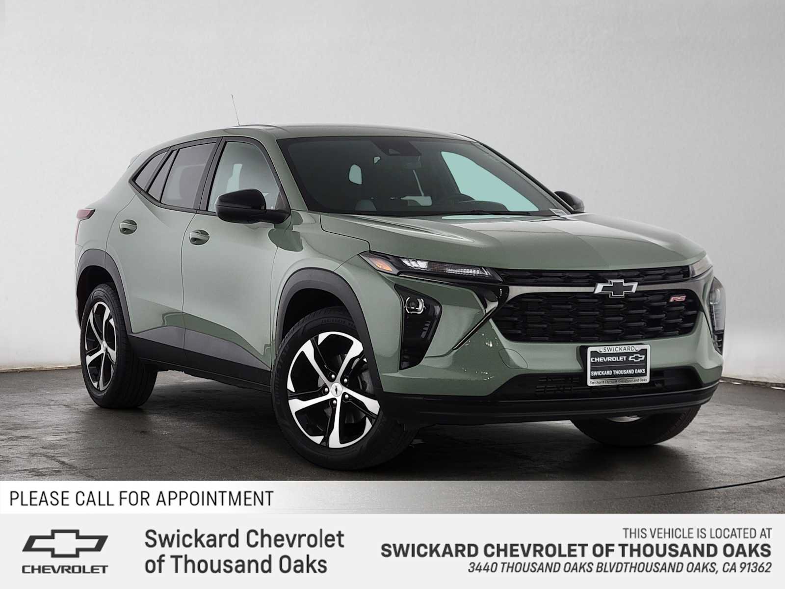 Used 2024 Chevrolet Trax RS FWD image 1