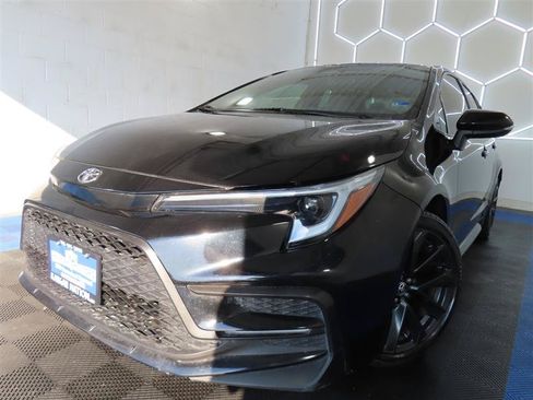 Used 2024 Toyota Corolla SE FWD image 1