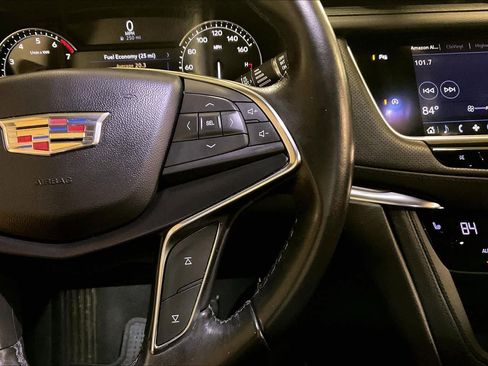 Used 2020 Cadillac XT5 Luxury image 24