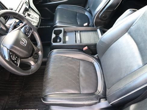 Used 2022 Honda Odyssey Elite image 27