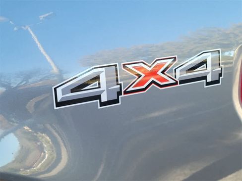 Used 2023 Ford F150 Lariat image 4