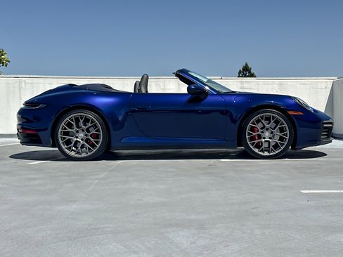 Certified 2022 Porsche 911 Carrera S RWD image 9