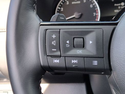 Certified 2025 Nissan Pathfinder SL AWD/4WD image 18