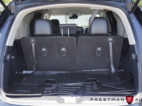 Used 2025 Honda Pilot EX-L image 46
