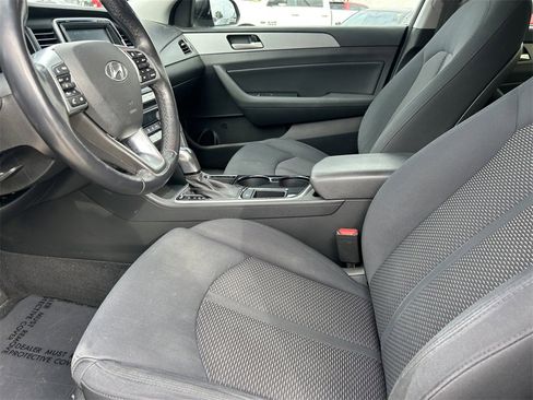 Used 2019 Hyundai Sonata SEL image 11