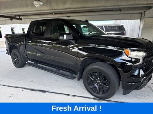 Used 2024 Chevrolet Silverado 1500 RST w/ Convenience Package II RWD image 14