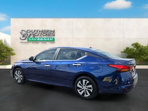 Used 2020 Nissan Altima 2.5 S FWD image 3
