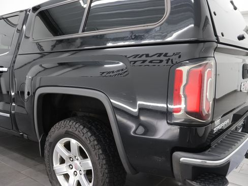Used 2017 GMC Sierra 1500 SLT w/ Suspension Package, Off-Road AWD/4WD image 27