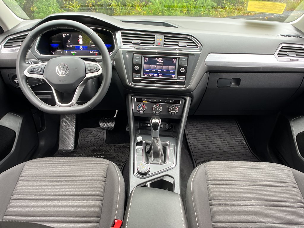 Used 2024 Volkswagen Tiguan S AWD/4WD image 13