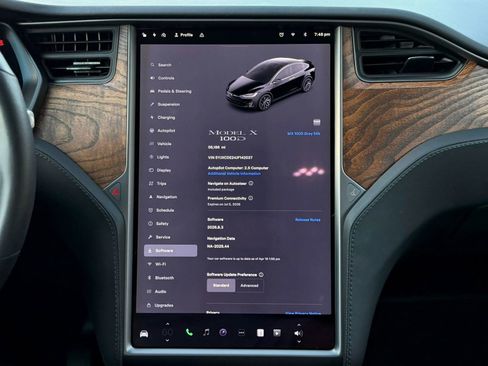 Used 2018 Tesla Model X 100D AWD/4WD image 11