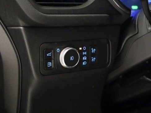 Used 2021 Ford Escape Titanium image 14