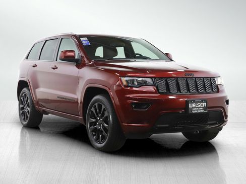 Used 2019 Jeep Grand Cherokee Altitude image 7
