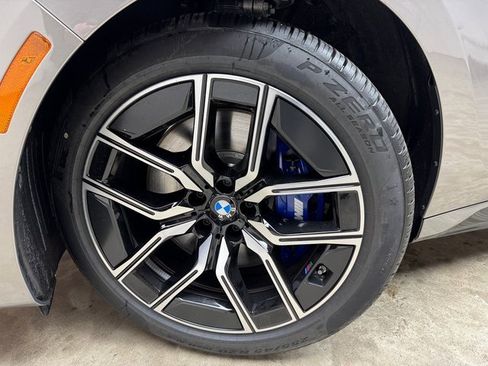 New 2026 BMW i7 xDrive60 image 28