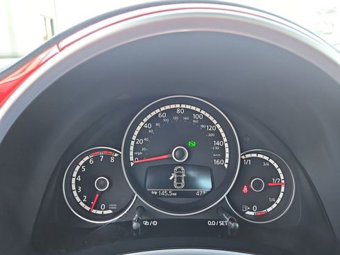 Used 2014 Volkswagen Beetle 2.5 image 14