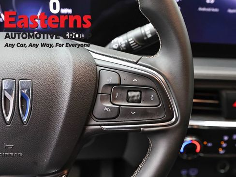 Used 2025 Buick Encore GX Preferred FWD image 16