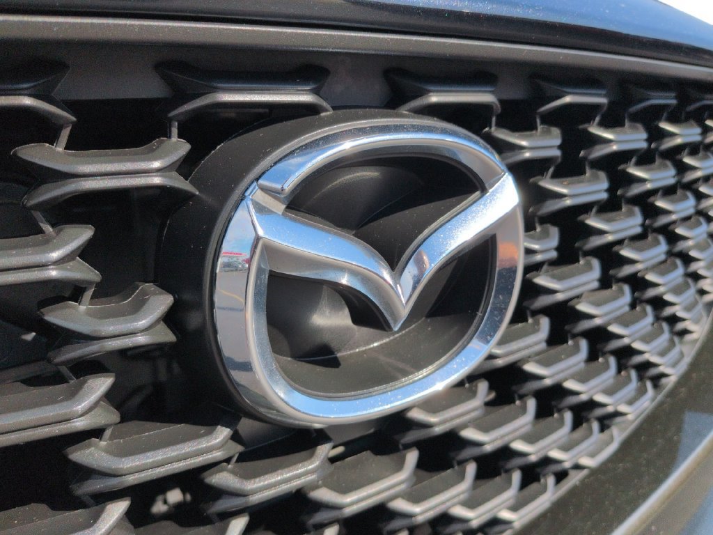 Used 2025 MAZDA CX-50 AWD 2.5 S w/ Premium Package image 32