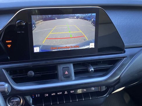 Used 2023 Lexus UX 250h F Sport image 34