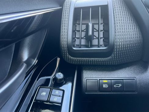 Used 2024 Toyota bZ4X XLE image 33