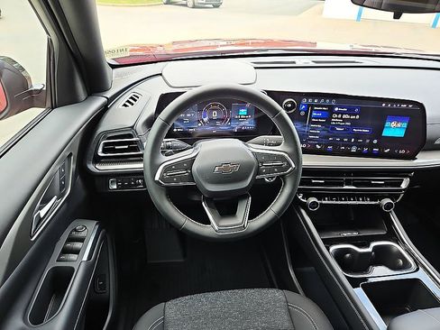 New 2026 Chevrolet Traverse LT w/ Midnight/Sport Edition AWD/4WD image 13
