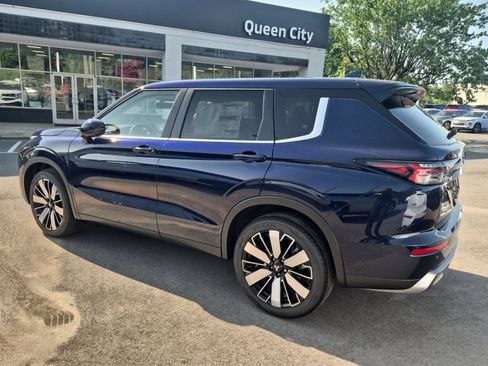 New 2026 Mitsubishi Outlander SE FWD image 5