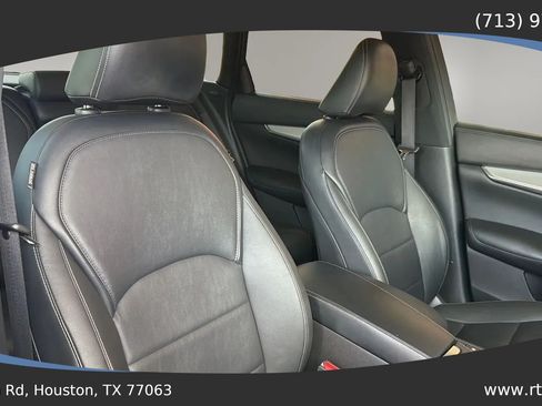 Used 2019 INFINITI QX50 Luxe w/ Navigation Package AWD/4WD image 38
