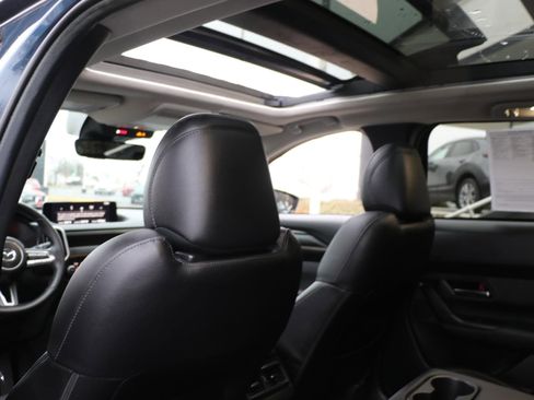 Certified 2025 MAZDA CX-50 2.5 Hybrid w/ Premium Plus Pkg image 11