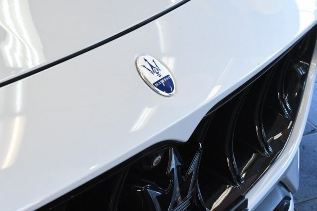 Used 2023 Maserati Grecale Modena AWD/4WD image 5