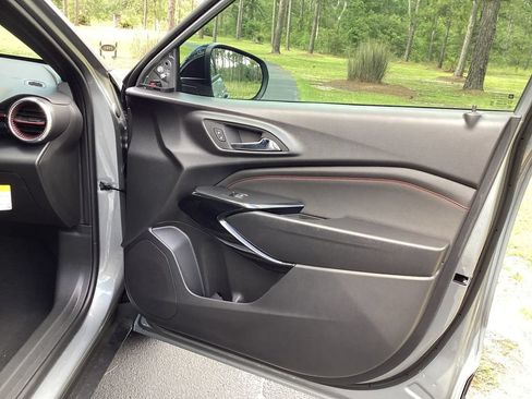 New 2026 Chevrolet Trax RS w/ Driver Confidence Package FWD image 29