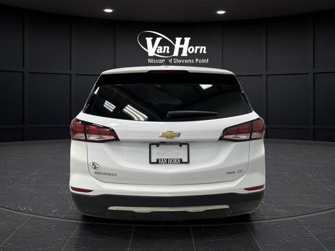 Used 2024 Chevrolet Equinox LT image 12
