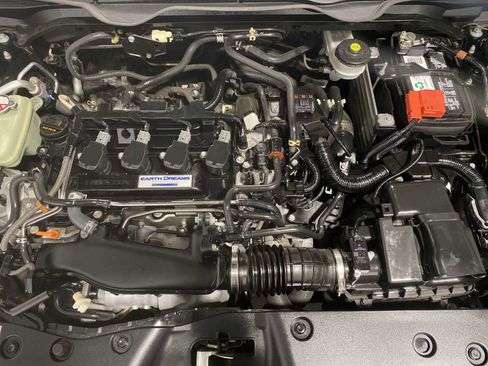Used 2020 Honda Civic EX-L image 9