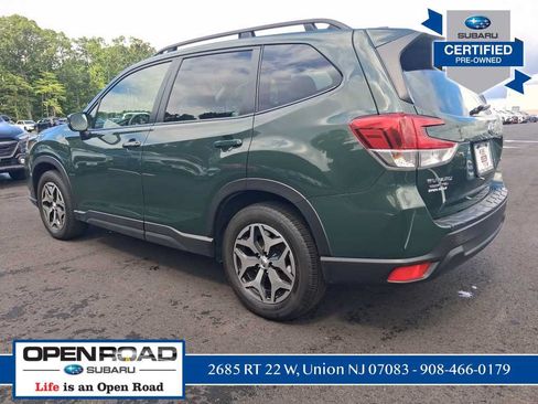 Used 2023 Subaru Forester Premium AWD/4WD image 7