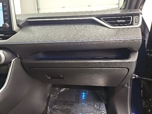 Used 2020 Toyota RAV4 XSE w/ XSE Grade Weather Package AWD/4WD image 39