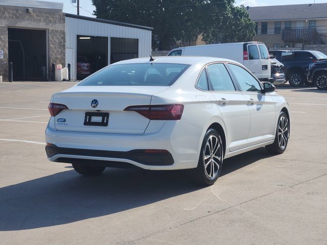 Used 2023 Volkswagen Jetta Sport FWD image 14