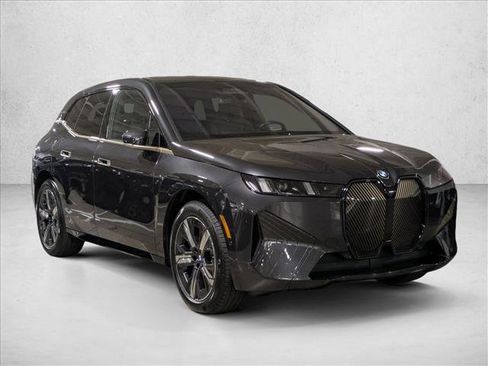 Used 2026 BMW iX xDrive60 AWD/4WD image 6