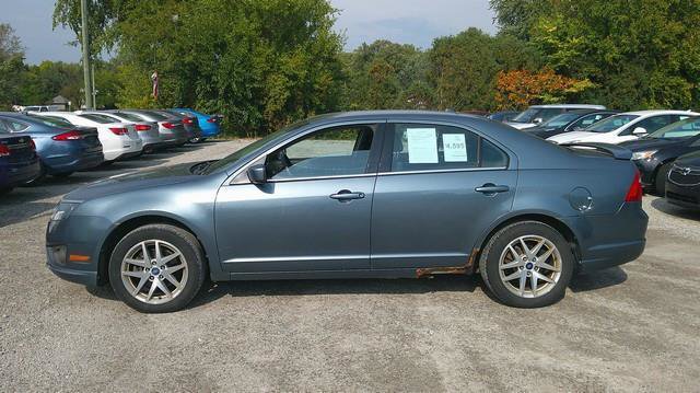 Used 2011 Ford Fusion SE FWD image 11