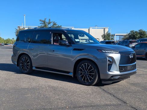 New 2026 INFINITI QX80 Autograph AWD/4WD image 7