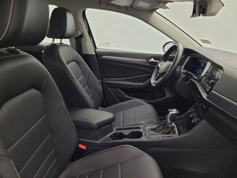 Used 2024 Volkswagen Jetta SE FWD image 21