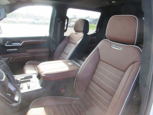 New 2026 GMC Sierra 1500 Denali Ultimate image 14