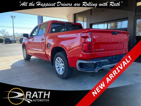 Used 2020 Chevrolet Silverado 1500 LT w/ Texas Edition image 8