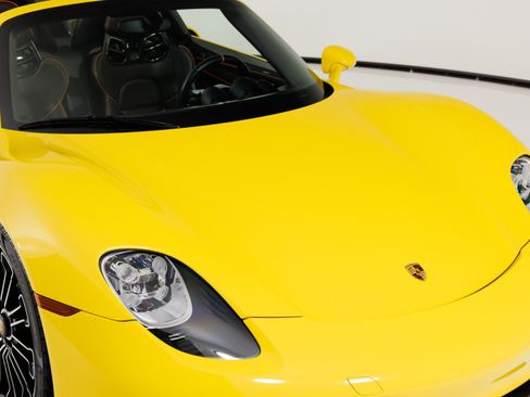 Used 2015 Porsche 918 Spyder AWD/4WD image 46