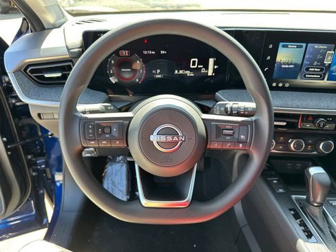 New 2026 Nissan Kicks S FWD image 21