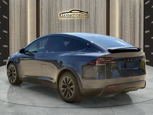 Used 2025 Tesla Model X AWD/4WD image 5