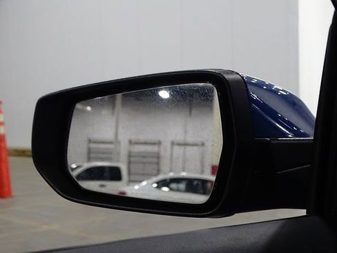 Used 2023 Chevrolet Malibu LT image 39