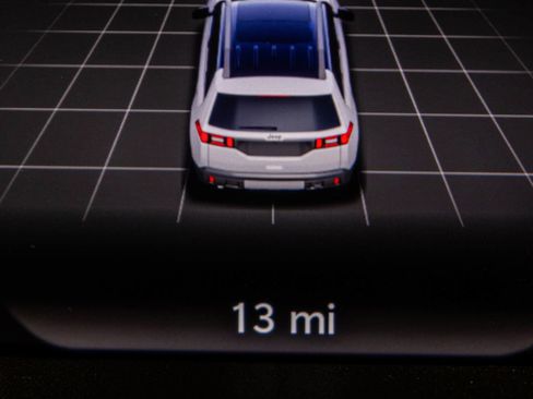 New 2026 Jeep Cherokee Laredo AWD/4WD image 33